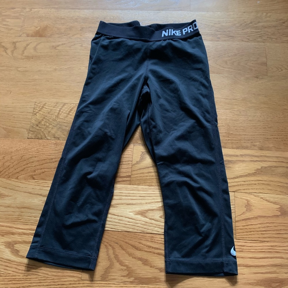 Nike Pro Size Small Sport Athletic Leggings Black
